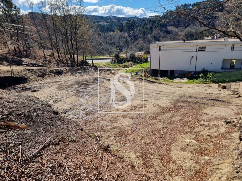 Terreno para Venda em Tabuaças Foto 13