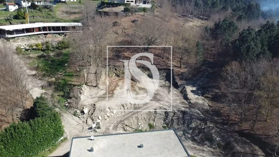 Terreno para Venda em Tabuaças Foto 34