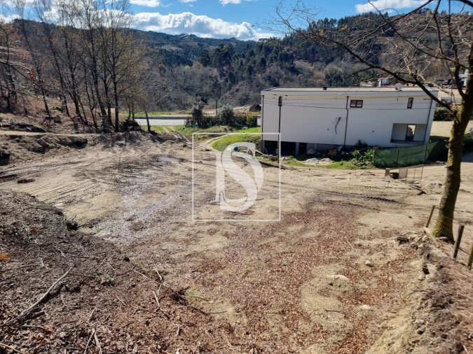 Terreno para Venda em Tabuaças Foto 11