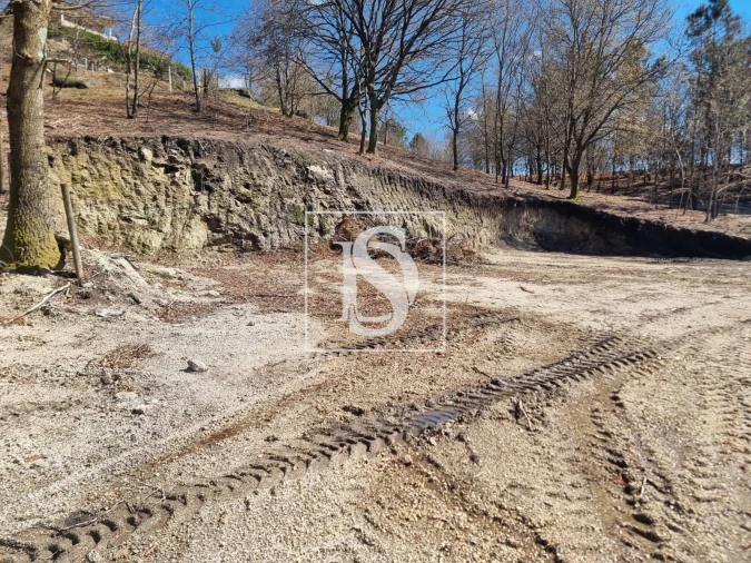 Terreno para Venda em Tabuaças Foto 6