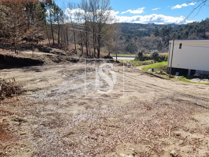 Terreno para Venda em Tabuaças Foto 9