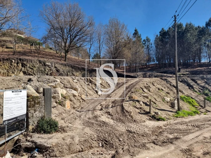 Terreno para Venda em Tabuaças Foto 27