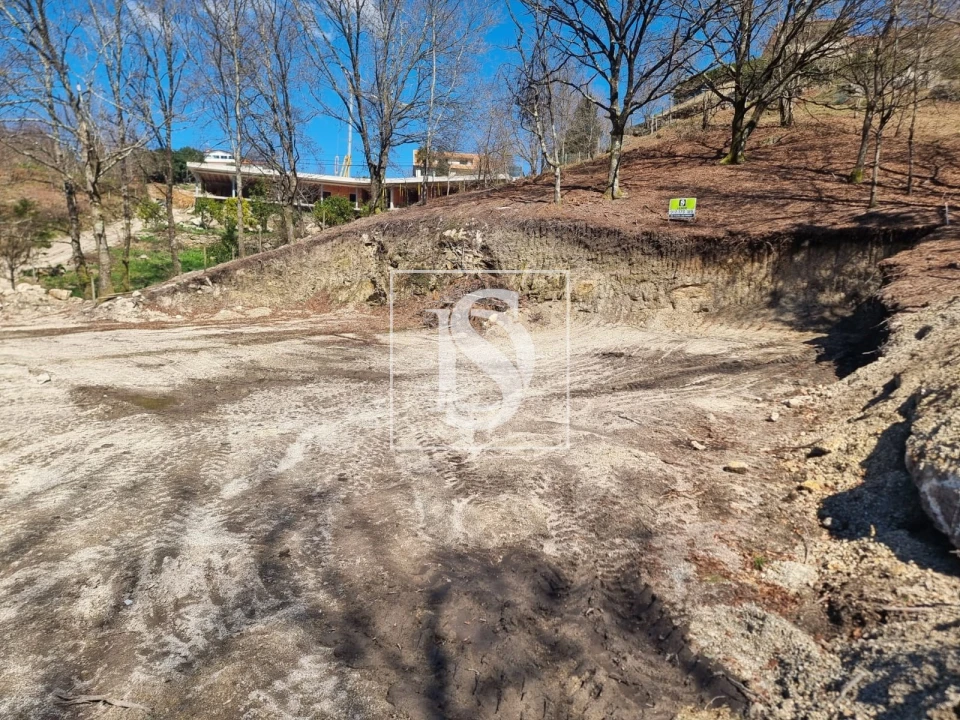 Terreno para Venda em Tabuaças Foto 5