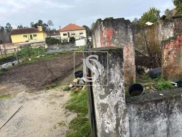 Terreno para Venda em Vila de Punhe