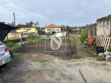 Terreno para Venda em Vila de Punhe