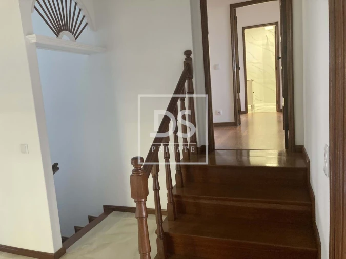 Moradia T3 para Venda em Alfena Foto 28