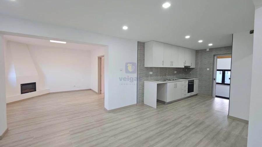 Prédio para Venda em Caldas da Rainha - Santo Onofre e Serra do Bouro Foto 3