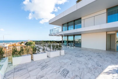 Apartamento T4 para Arrendamento em Cascais e Estoril