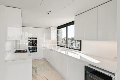 Apartamento T4 para Arrendamento em Cascais e Estoril