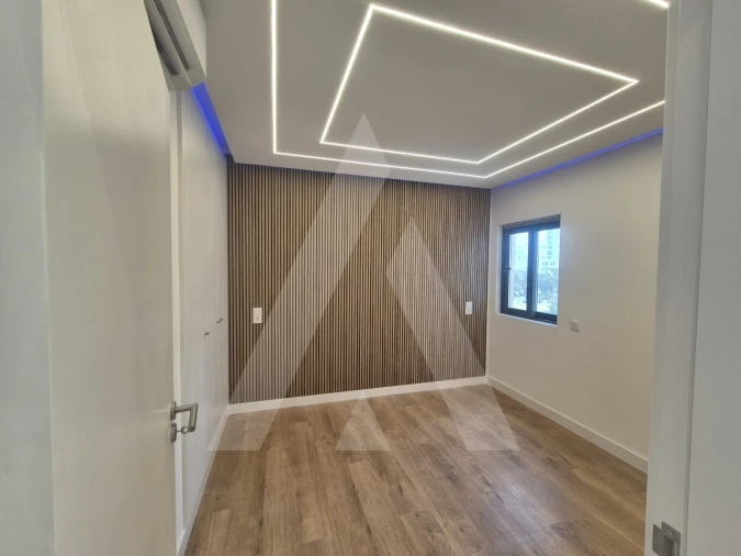 Apartamento T2 para Venda em Quarteira Foto 13