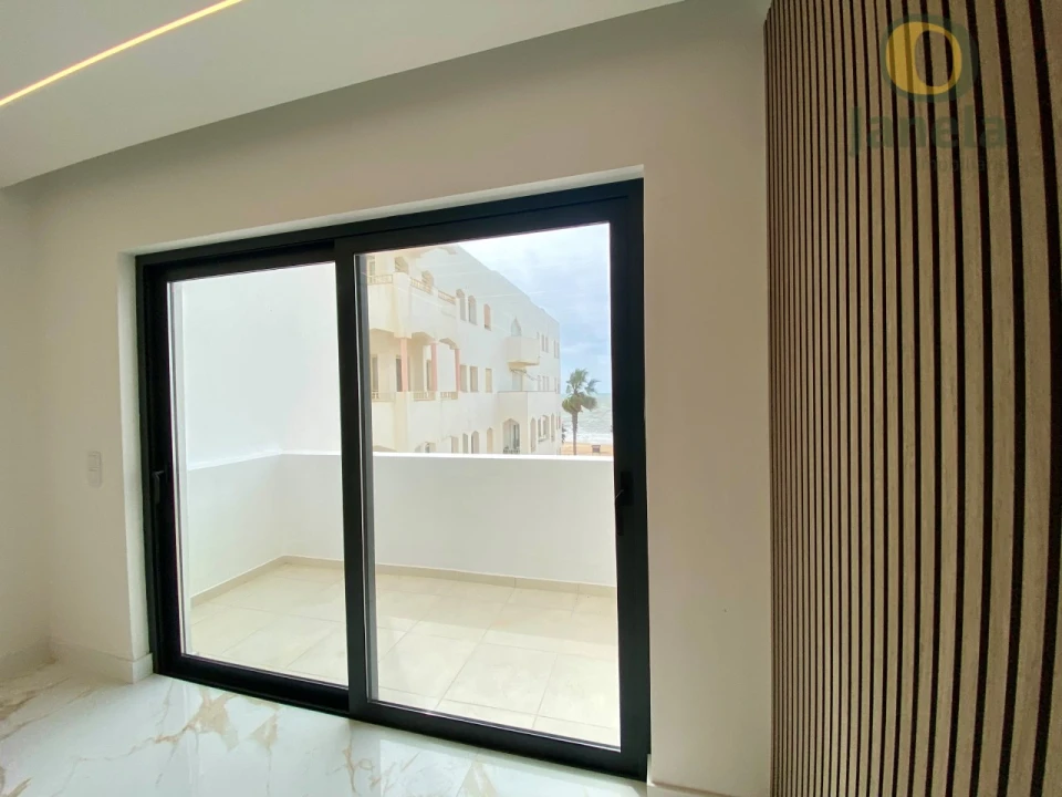 Apartamento T2 para Venda em Quarteira Foto 9