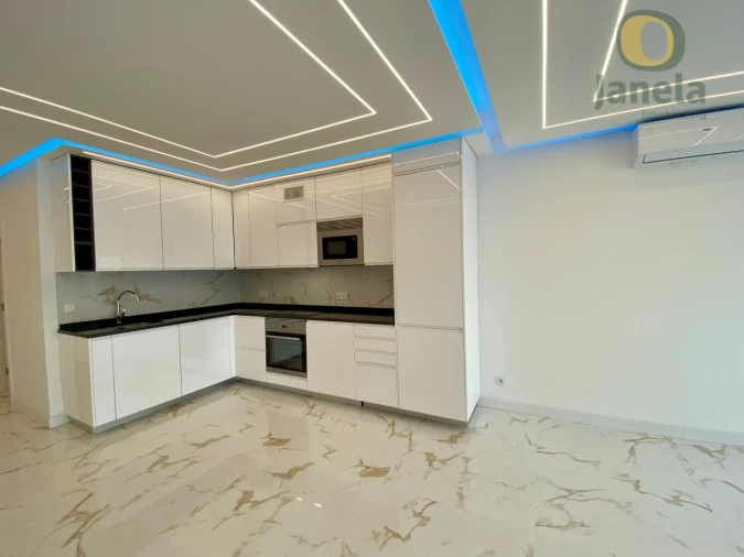 Apartamento T2 para Venda em Quarteira Foto 3