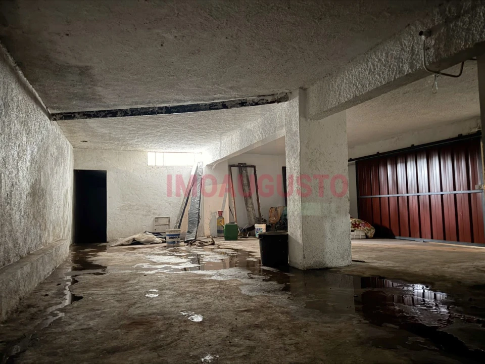 Garagem para Venda em Guarda Foto 4