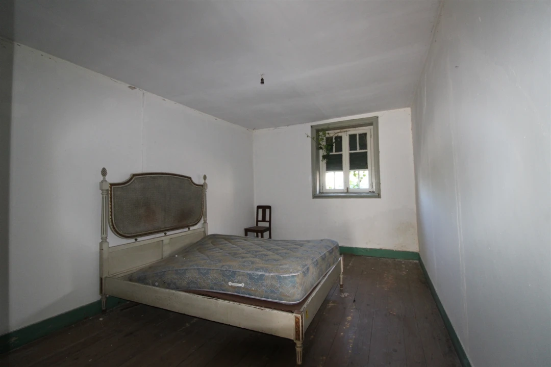 Prédio para Venda em Louriçal Foto 8