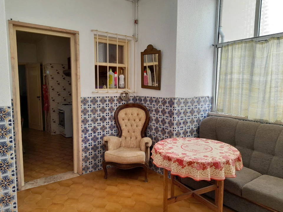 Quarto para Arrendamento em Santo Antonio dos Olivais Foto 20