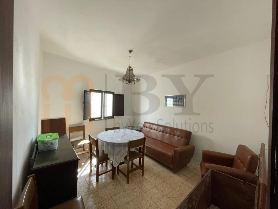 Moradia T2 para Venda em Alcaria Ruiva Foto 2