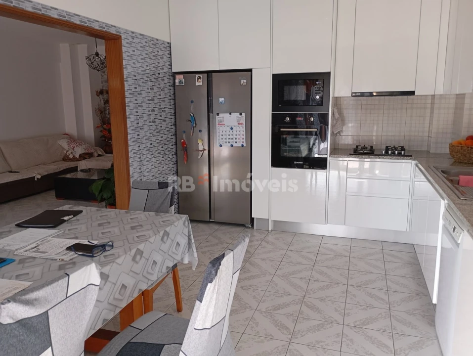 Apartamento T3 para Venda em Fatima Foto 3