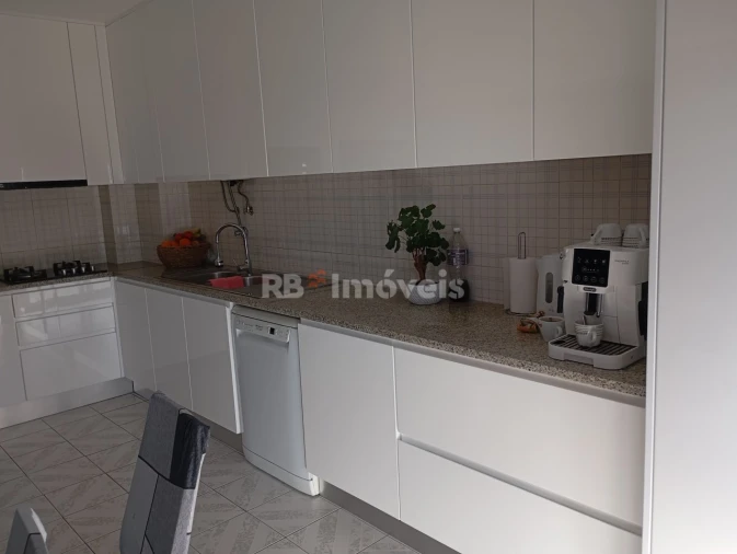 Apartamento T3 para Venda em Fatima Foto 11