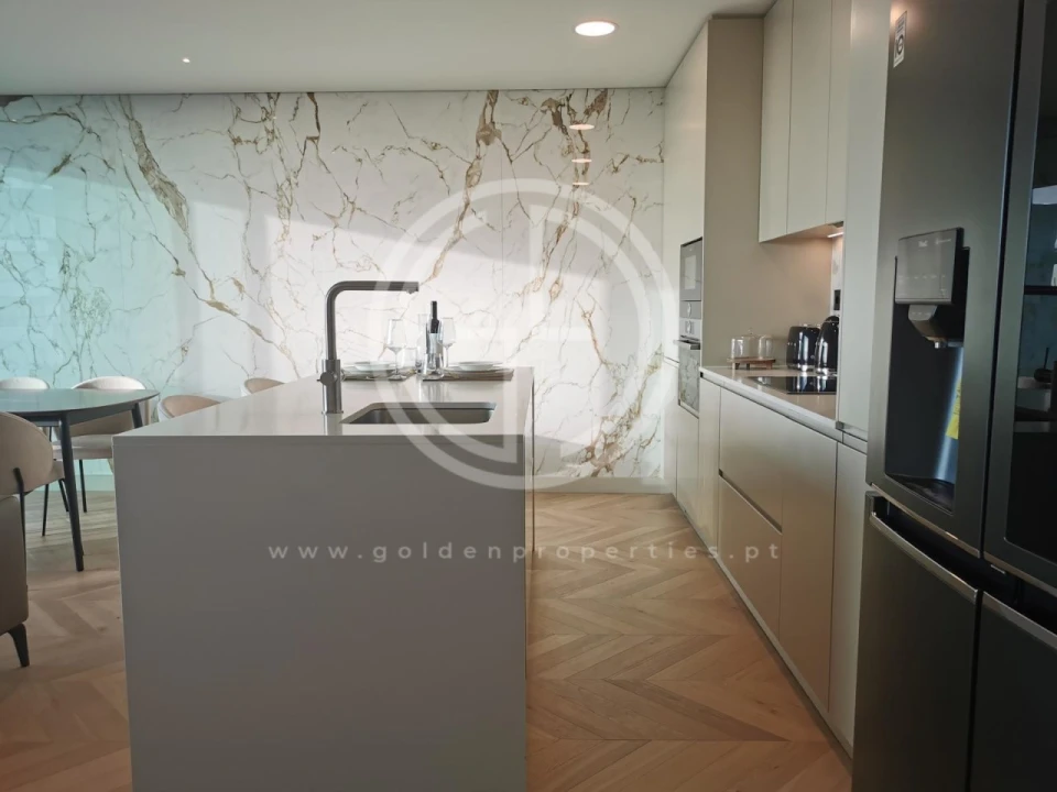 Apartamento T2 para Venda em Faro (Sé e São Pedro) Foto 8