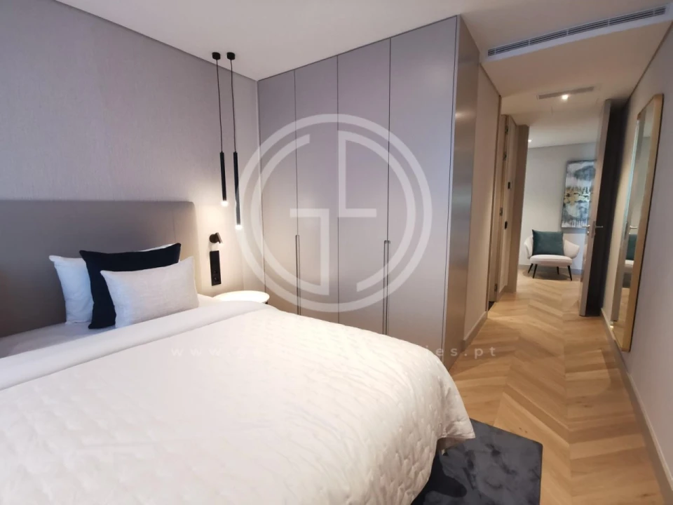Apartamento T2 para Venda em Faro (Sé e São Pedro) Foto 17