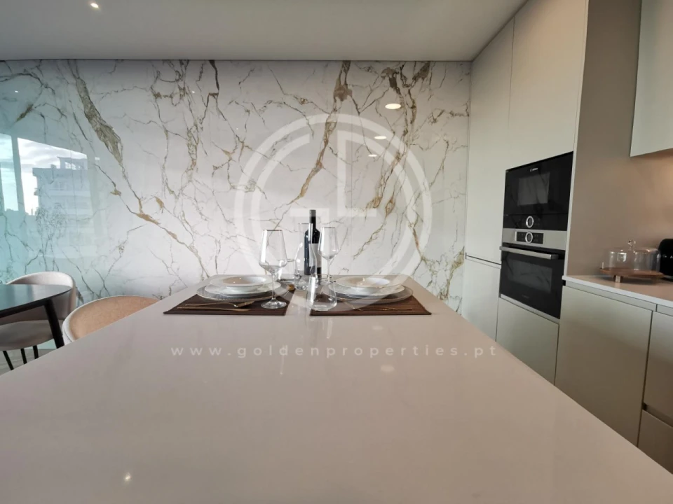 Apartamento T2 para Venda em Faro (Sé e São Pedro) Foto 8