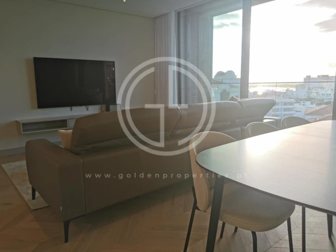 Apartamento T2 para Venda em Faro (Sé e São Pedro) Foto 7