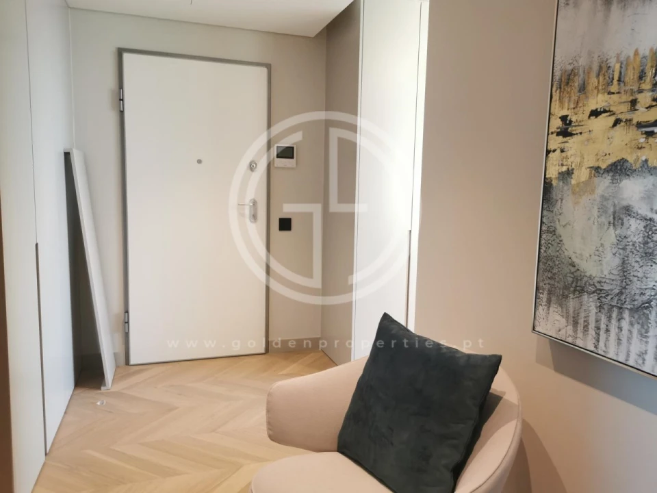 Apartamento T2 para Venda em Faro (Sé e São Pedro) Foto 9