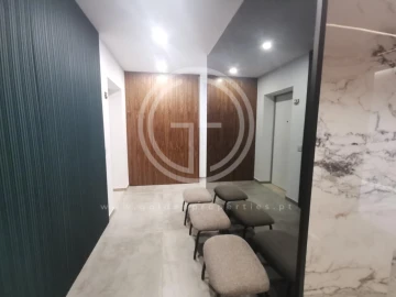 Apartamento T2 para Venda em Faro (Sé e São Pedro)