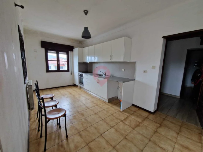 Moradia T4 para Venda em Barbeita Foto 7