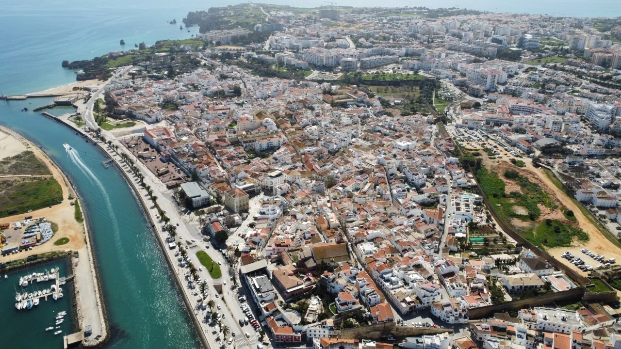 Apartamento T2 para Venda em Lagos (São Sebastião e Santa Maria) Foto 16