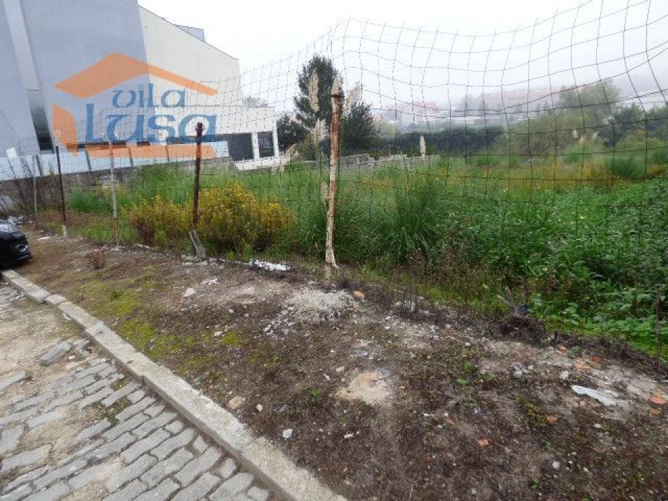 Terreno para Venda em Canelas Foto 2