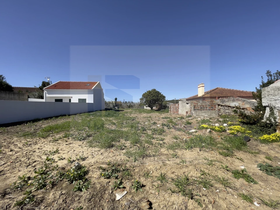 Terreno para Venda em Lourinhã e Atalaia Foto 11