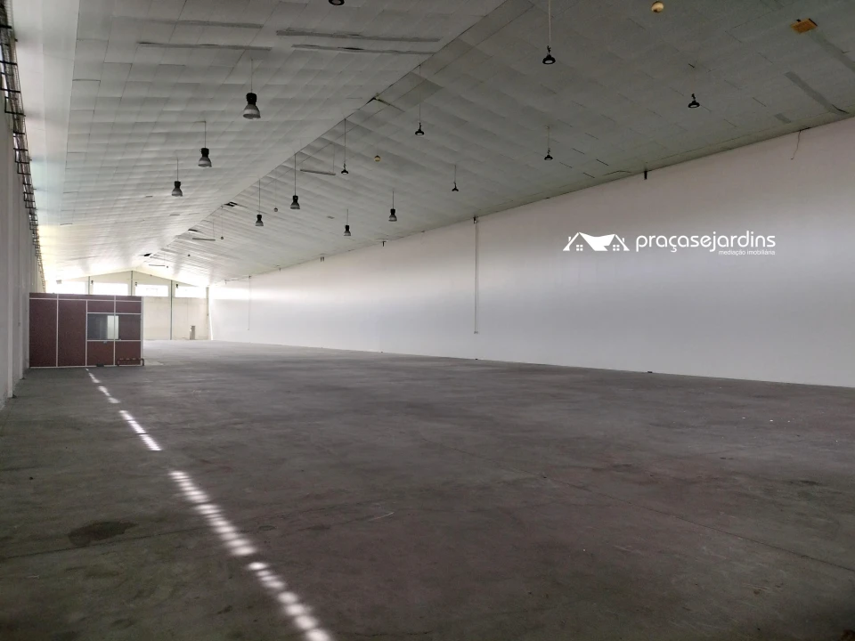 Armazém para Arrendamento em Marrazes e Barosa Foto 7