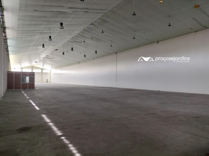 Armazém para Arrendamento em Marrazes e Barosa Foto 7