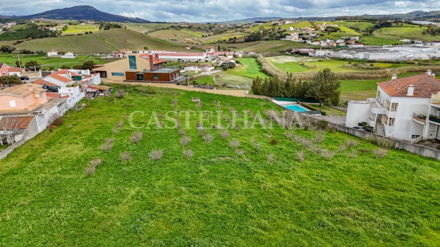 Terreno para Venda em Azueira e Sobral da Abelheira Foto 2