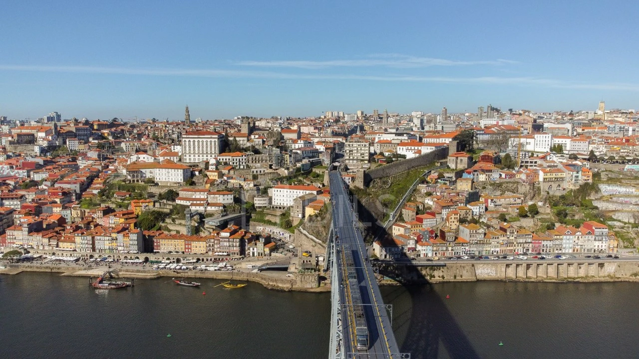 Apartamento T1 para Venda em Ramalde Foto 13