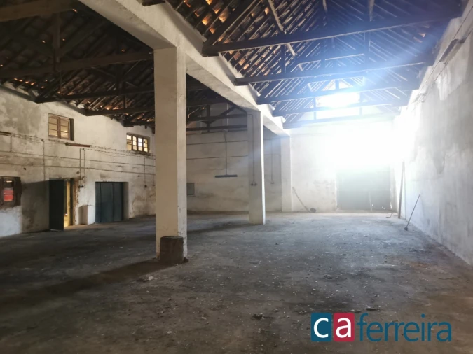 Armazém para Venda em Almeirim Foto 6