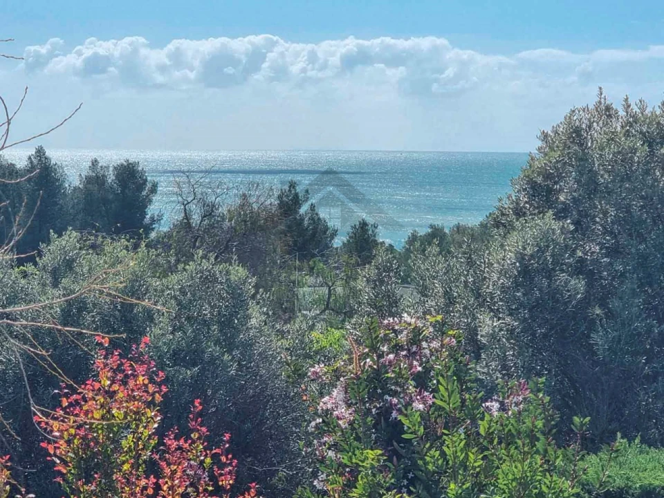 Moradia T4 para Venda em Alvor Foto 33