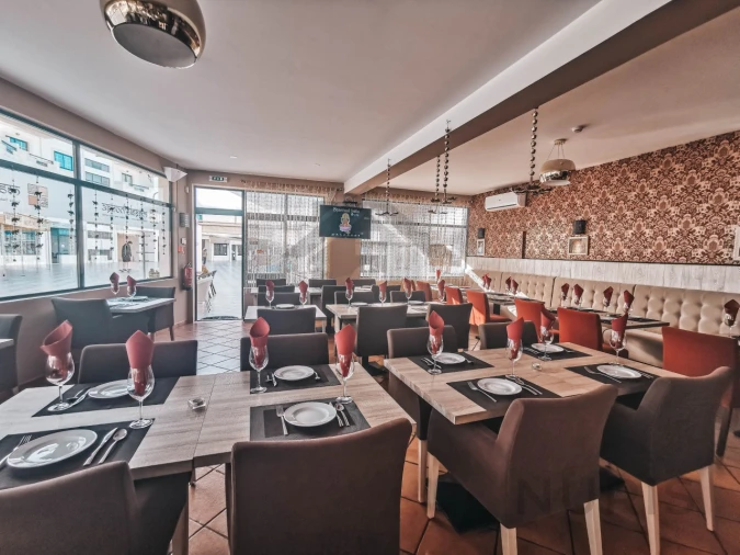 Negócio para Venda em Alvor Foto 9