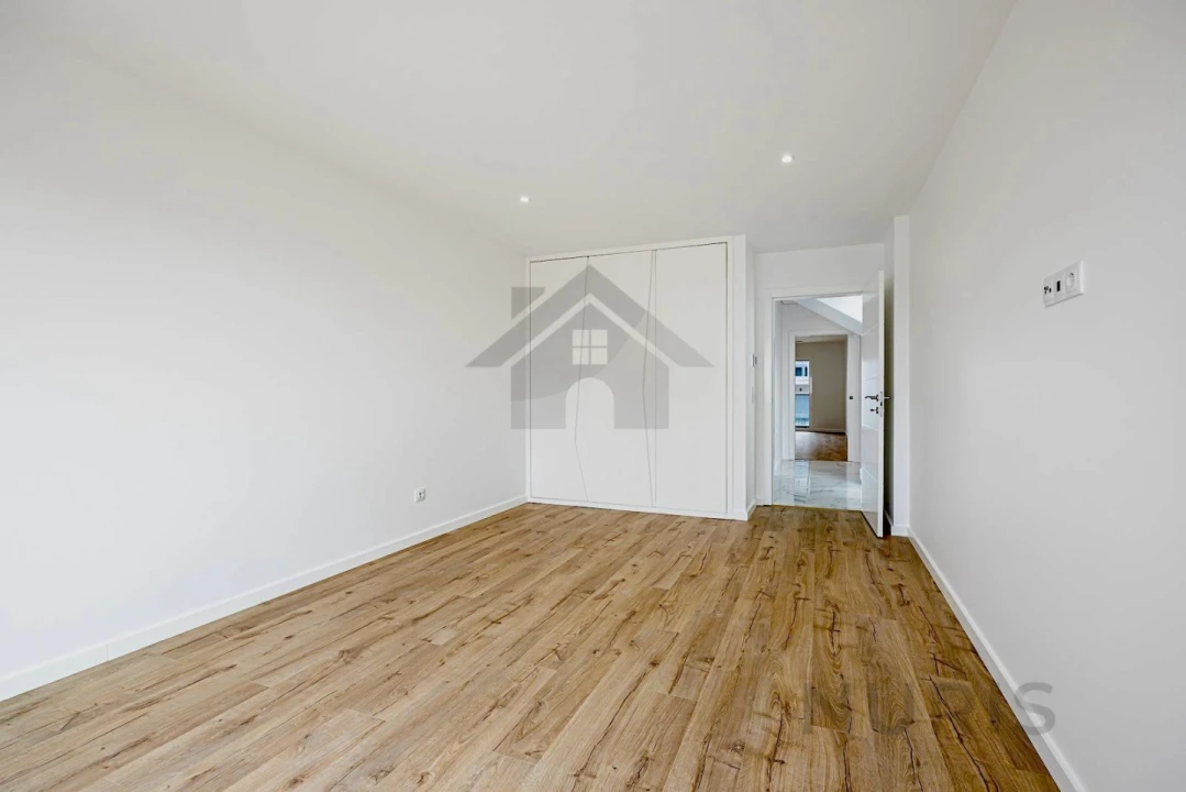 Apartamento T4 para Venda em Montijo e Afonsoeiro Foto 22