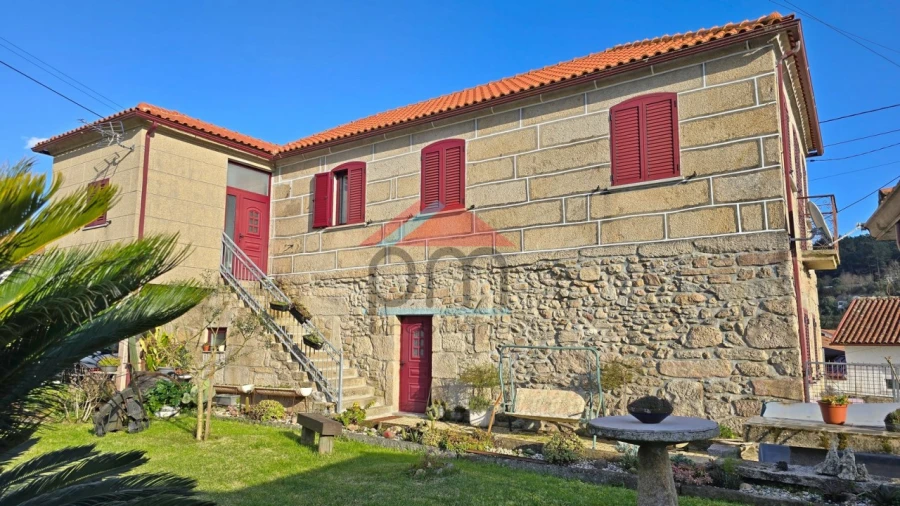 Moradia T4 para Venda em Troporiz e Lapela Foto 5