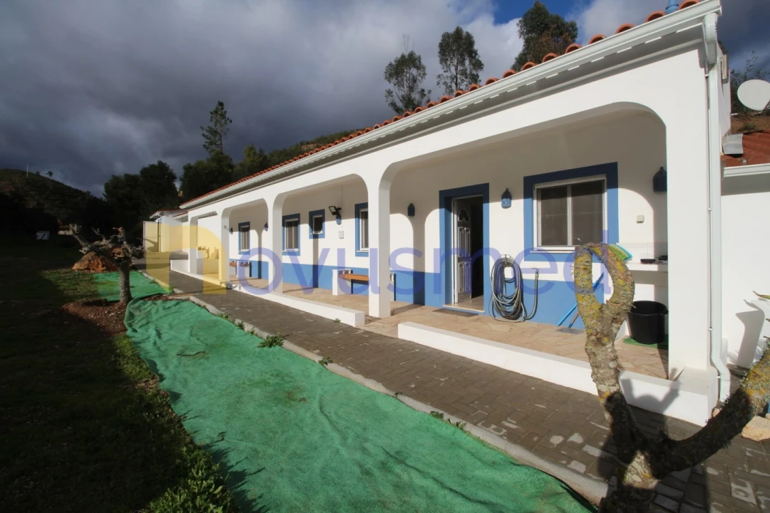 Quinta T2 para Venda em Alferce Foto 7