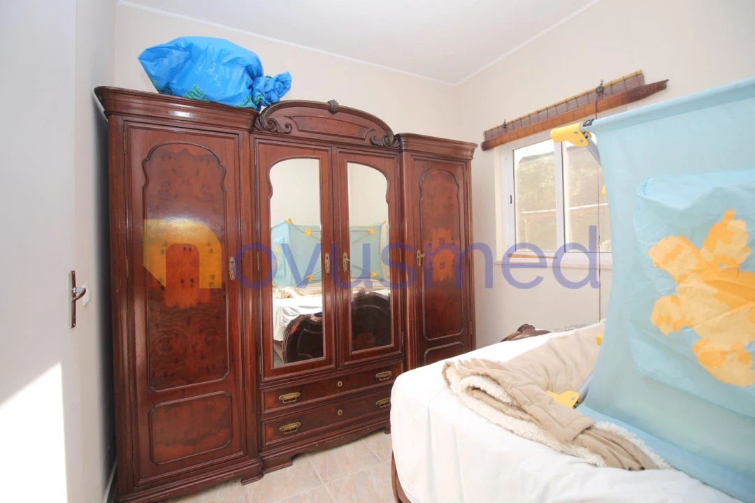 Quinta T2 para Venda em Alferce Foto 17