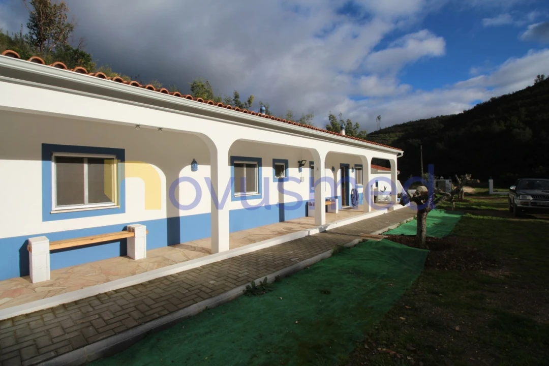 Quinta T2 para Venda em Alferce Foto 42