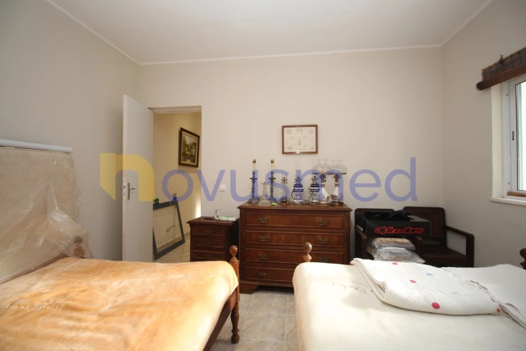 Quinta T2 para Venda em Alferce Foto 15