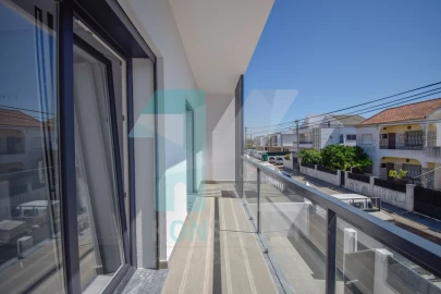 Moradia T3 para Venda em Fernao Ferro