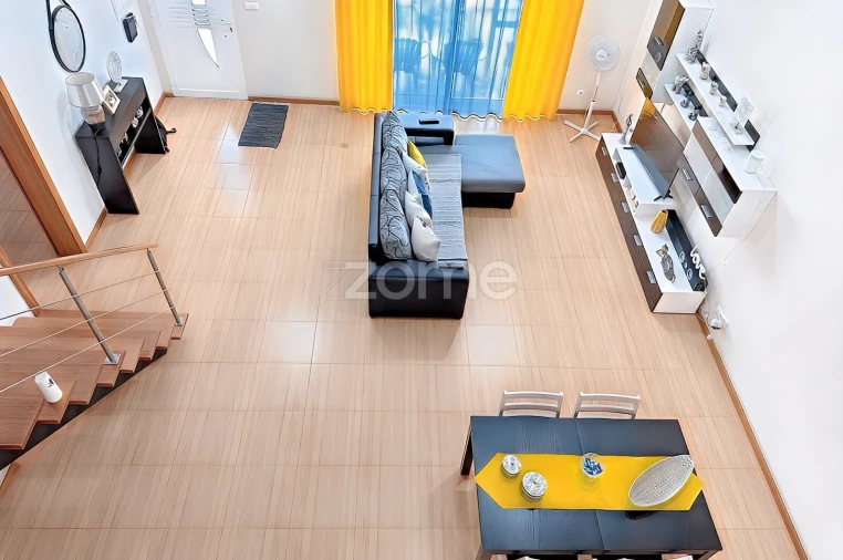 Moradia T4 para Venda em Vila do Porto Foto 12