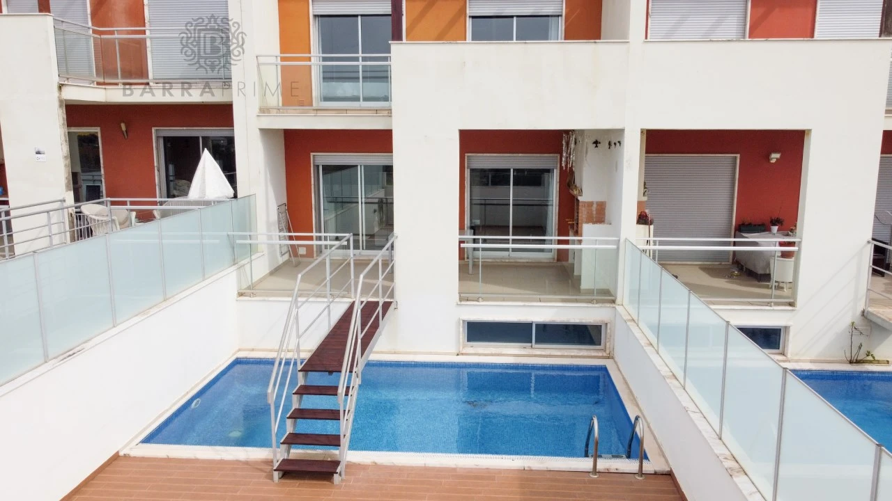 Moradia T3 para Venda em Paderne Foto 3