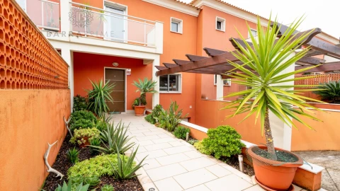 Moradia T3 para Venda em Paderne