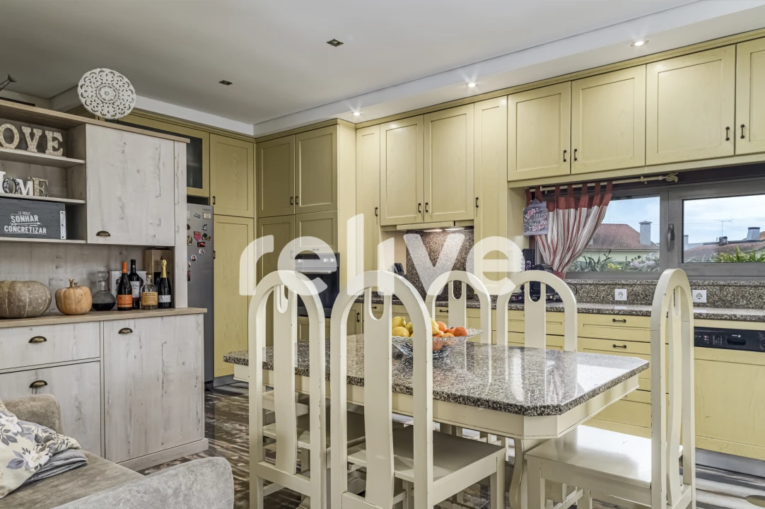 Moradia T5 para Venda em Ovar, São João, Arada e São Vicente de Pereira Jusã Foto 16